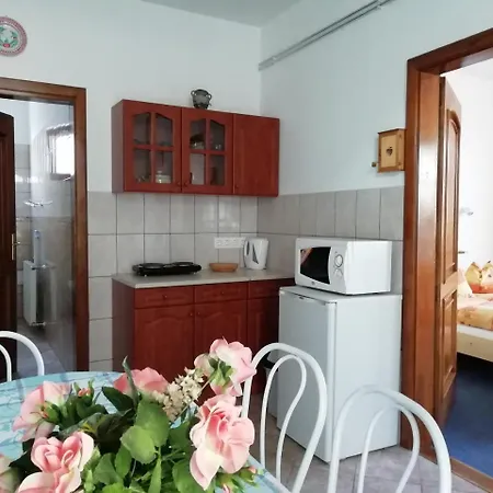 شقة Balla Apartmanhaz شيوفوك