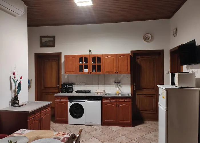 Appartement Balla Apartmanhaz Siófok