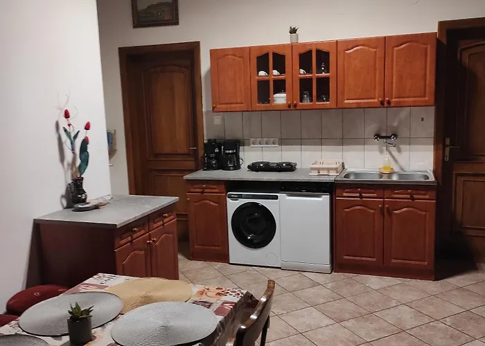 Appartement Balla Apartmanhaz Siófok